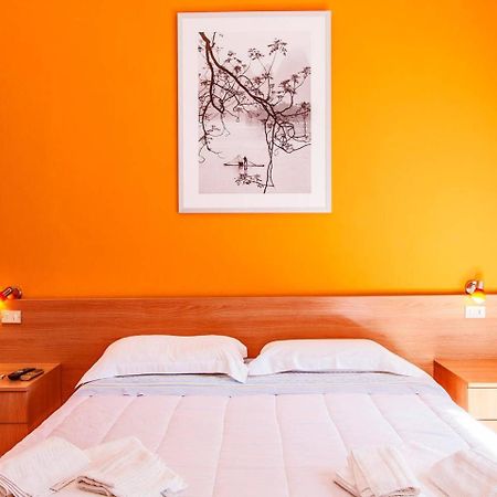 Mammasisi Rooms 莱切 外观 照片